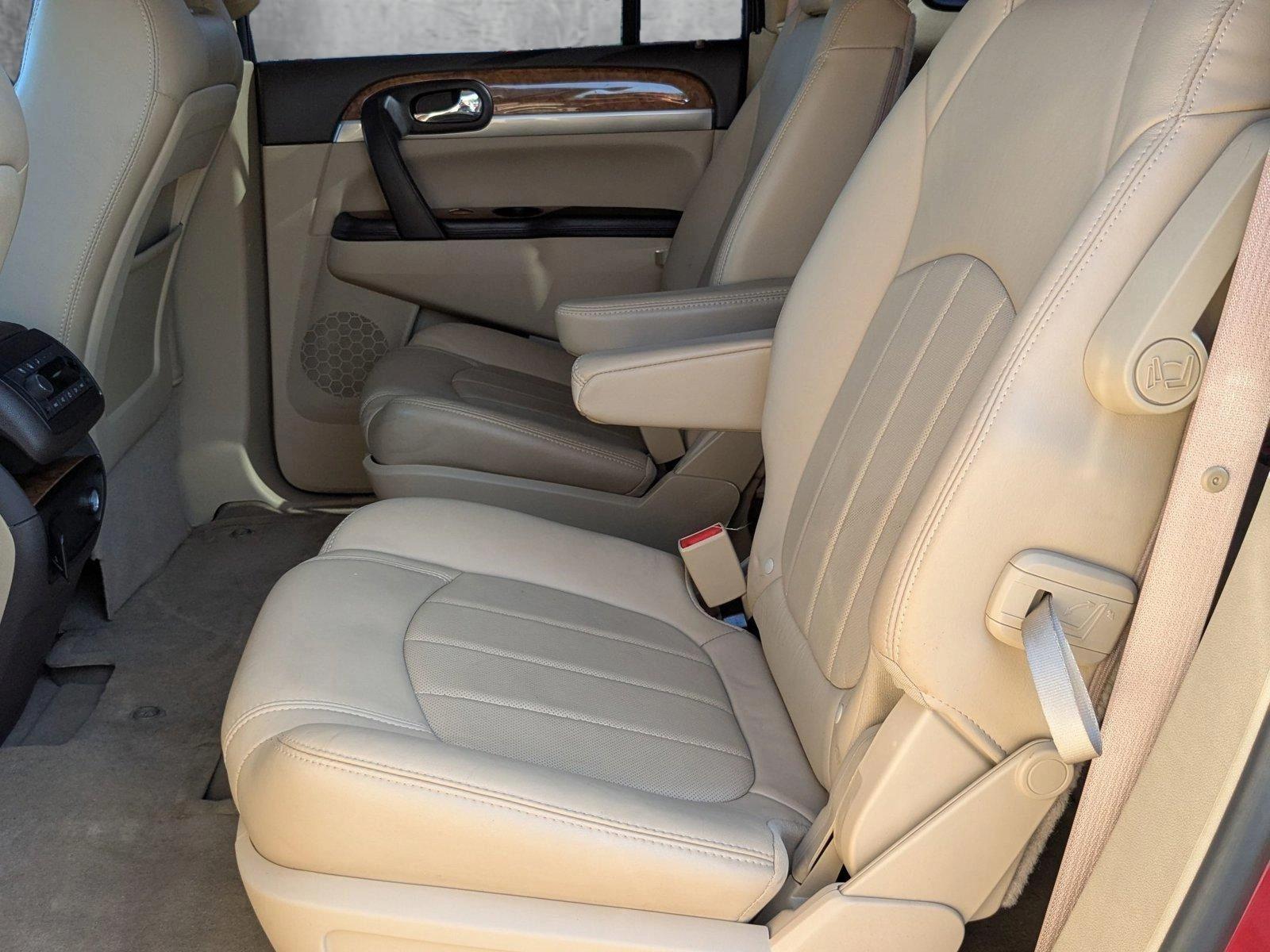 2012 Buick Enclave Vehicle Photo in St. Petersburg, FL 33713