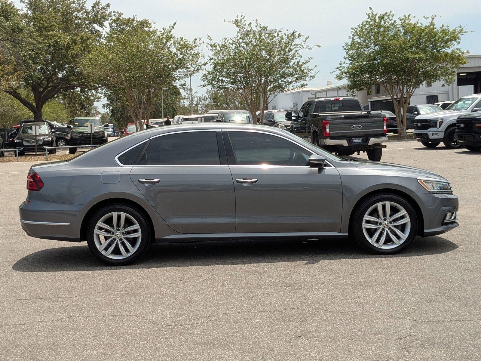 2018 Volkswagen Passat Vehicle Photo in St. Petersburg, FL 33713