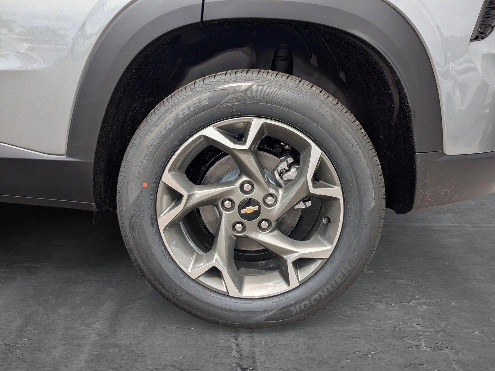 2025 Chevrolet Trax Vehicle Photo in MIAMI, FL 33134-2699