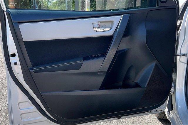 2018 Toyota Corolla Vehicle Photo in INDEPENDENCE, MO 64055-1314