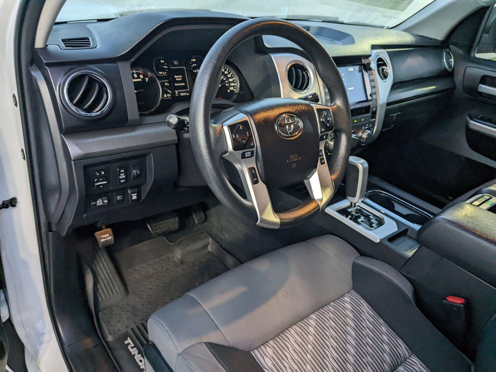 2021 Toyota Tundra 4WD Vehicle Photo in Davie, FL 33331