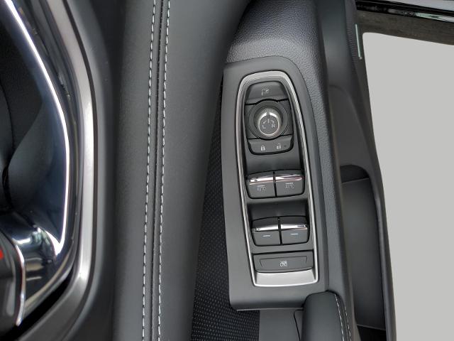 2025 Subaru Ascent Vehicle Photo in Green Bay, WI 54304