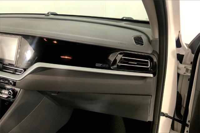 2021 Kia Niro Vehicle Photo in Lees Summit, MO 64086