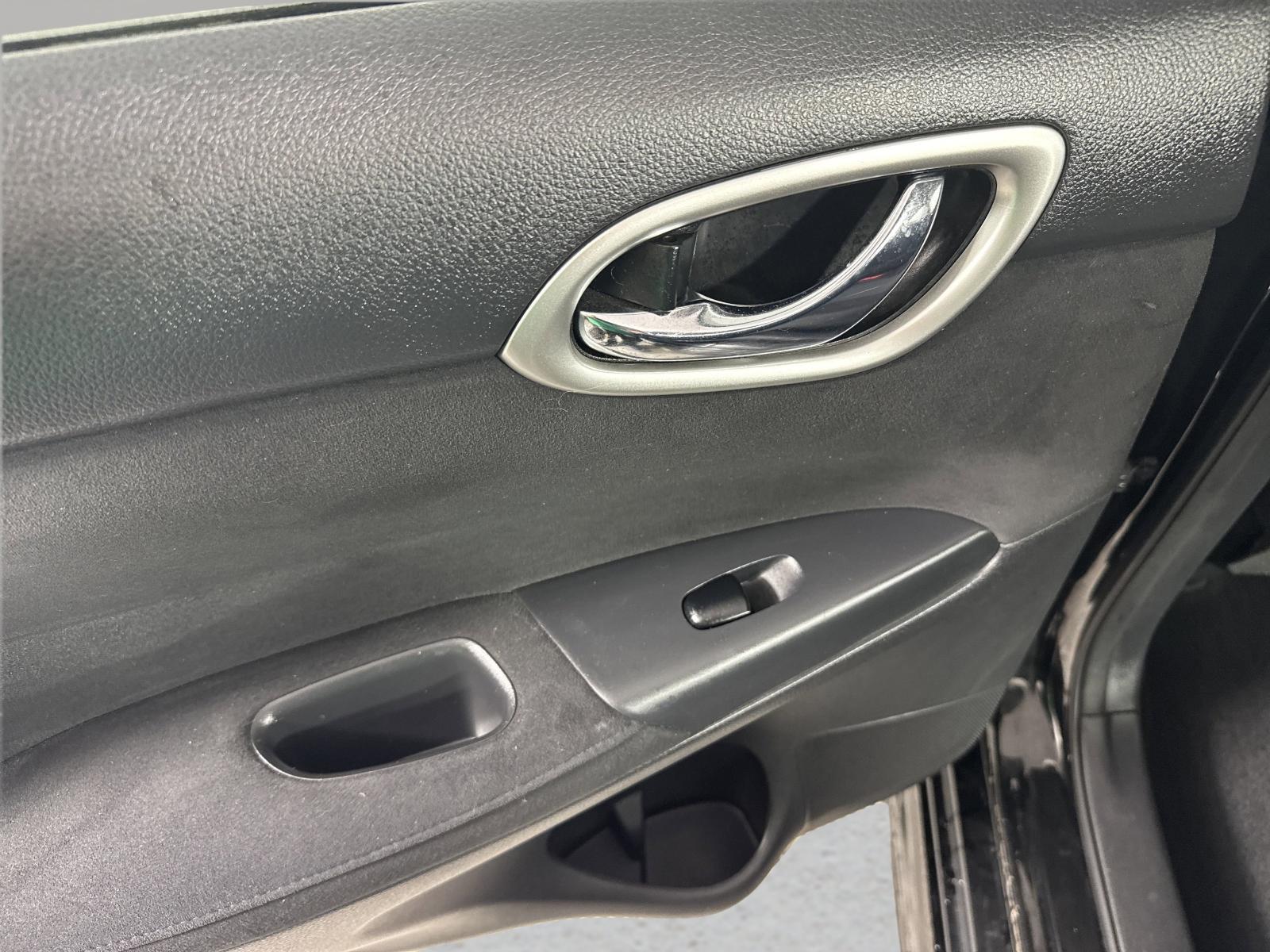 2015 Nissan Sentra Vehicle Photo in Georgetown, TX 78626