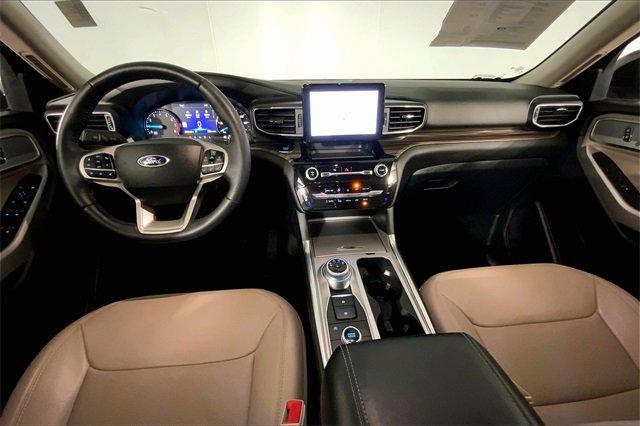 2024 Ford Explorer Vehicle Photo in INDEPENDENCE, MO 64055-1314