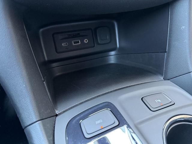 2024 Chevrolet Equinox Vehicle Photo in Appleton, WI 54914