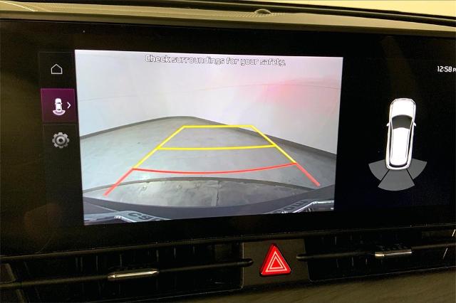2023 Kia Sportage Vehicle Photo in Lees Summit, MO 64086
