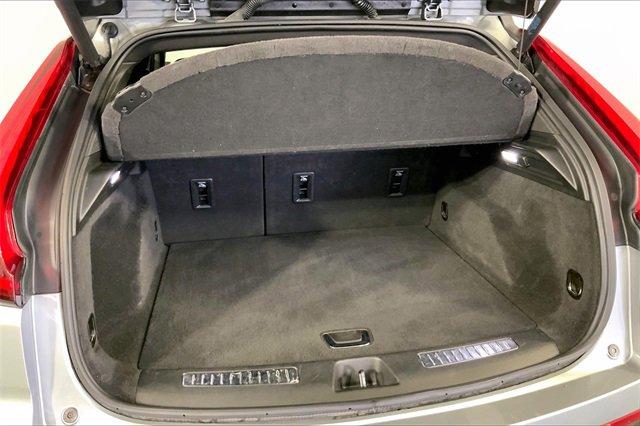 2023 Cadillac XT4 Vehicle Photo in INDEPENDENCE, MO 64055-1314
