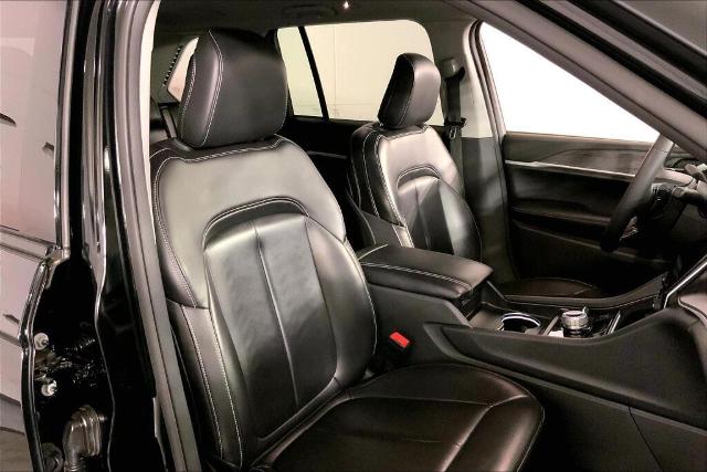 2024 Jeep Grand Cherokee Vehicle Photo in Kansas City, MO 64114