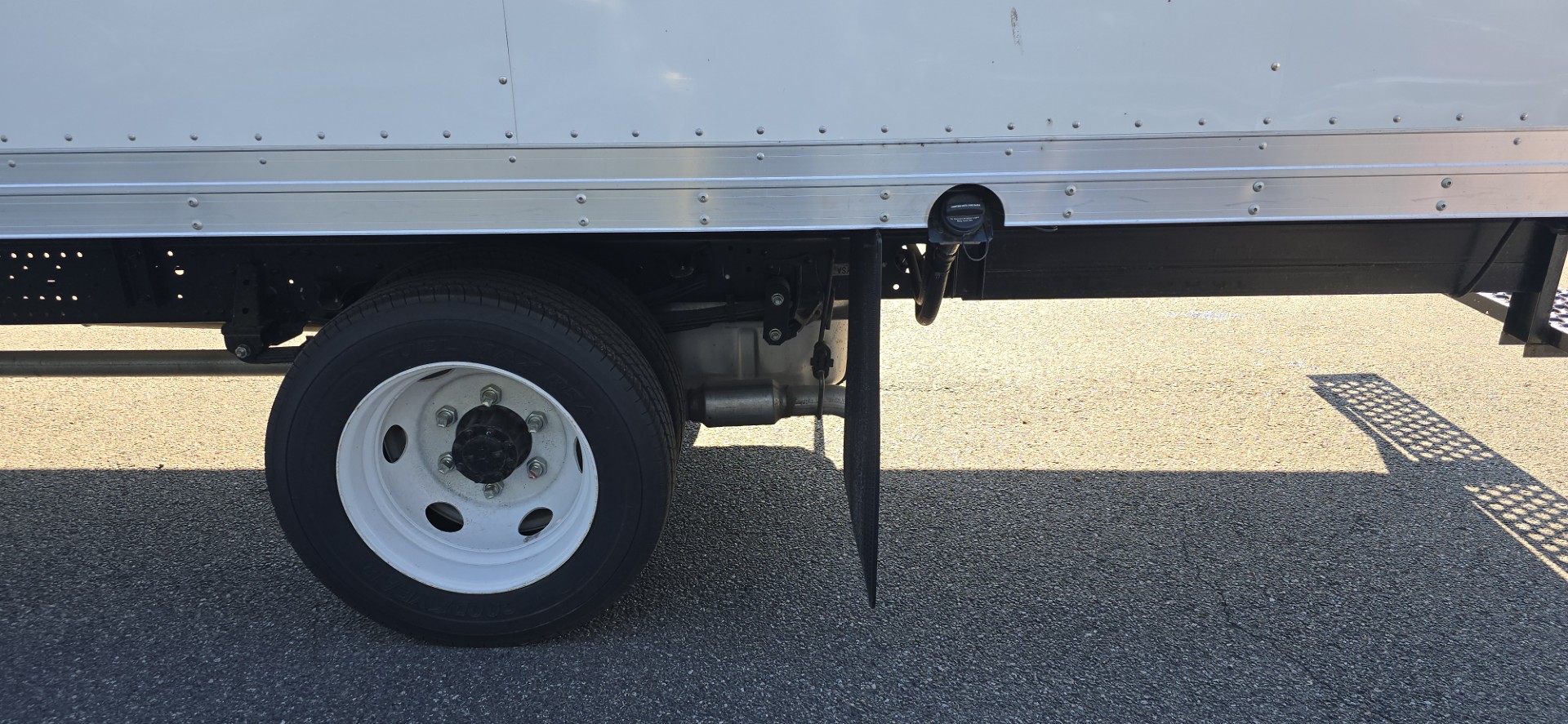 2024 Chevrolet Low Cab Forward 4500 Vehicle Photo in POST FALLS, ID 83854-5365