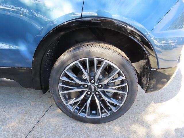 2025 Cadillac XT4 Vehicle Photo in DELRAY BEACH, FL 33483-3294