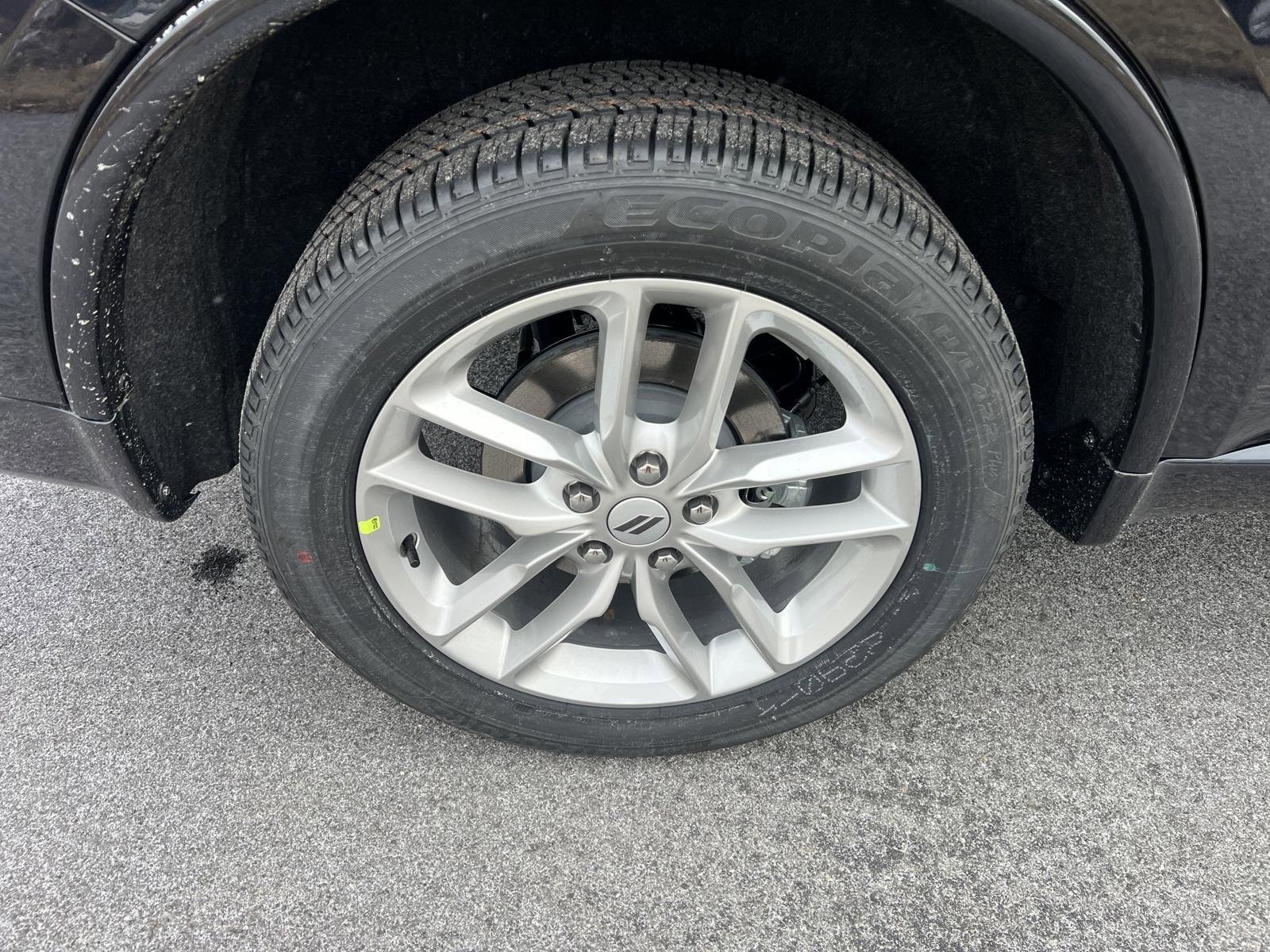 2025 Dodge Durango Vehicle Photo in Mechanicsburg, PA 17050-1707