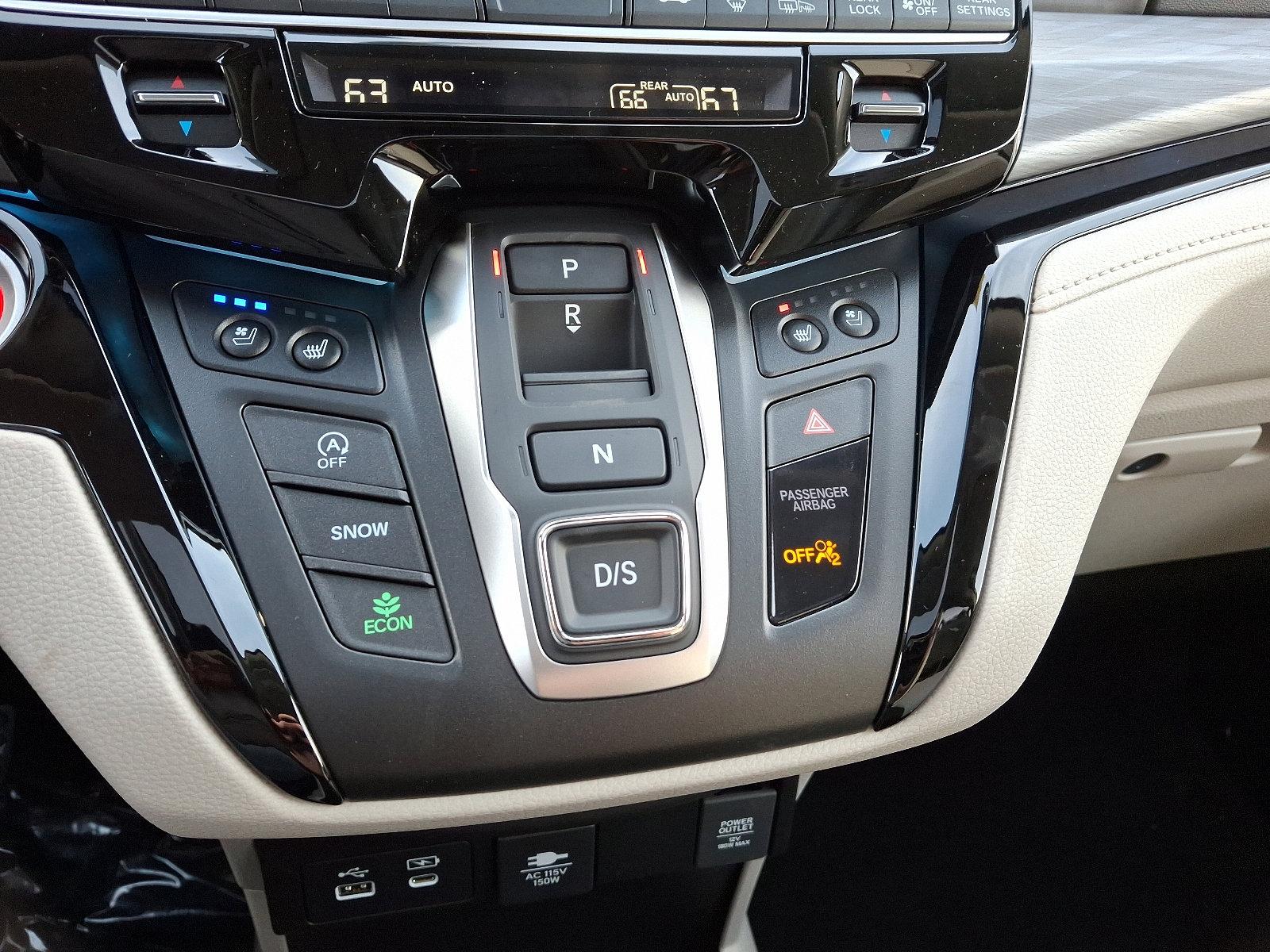 2025 Honda Odyssey Vehicle Photo in Harrisburg, PA 17111