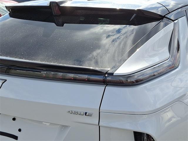 2025 Cadillac LYRIQ Vehicle Photo in ALLENTOWN, PA 18103-7399