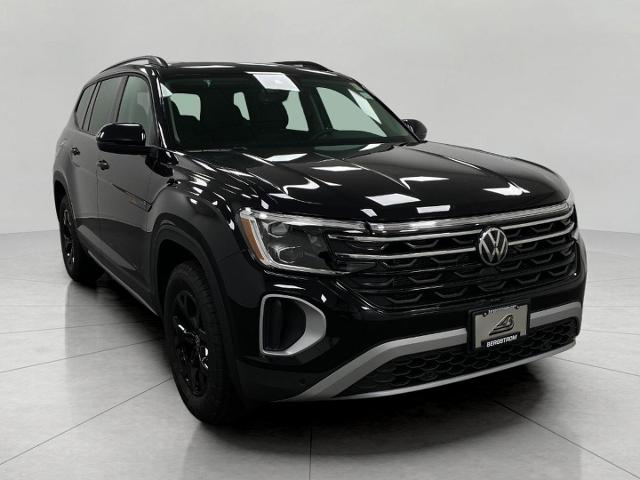 2025 Volkswagen Atlas Vehicle Photo in Appleton, WI 54913