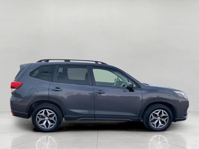 2022 Subaru Forester Vehicle Photo in Oshkosh, WI 54904
