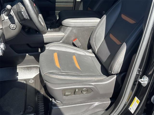 2024 GMC Sierra 1500 Vehicle Photo in ALBERTVILLE, AL 35950-0246