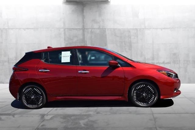 2024 Nissan LEAF Vehicle Photo in Ballwin, MO 63011