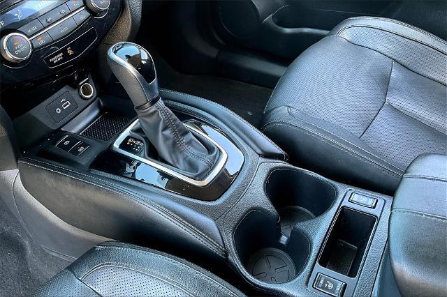 2020 Nissan Rogue Vehicle Photo in Tulsa, OK 74145