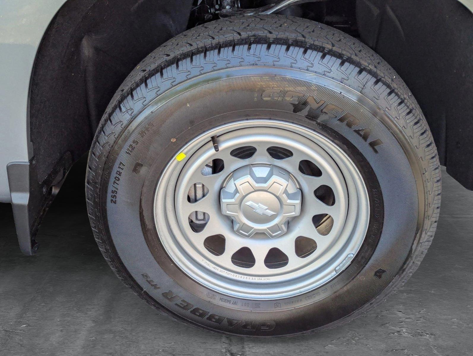 2025 Chevrolet Silverado 1500 Vehicle Photo in GREENACRES, FL 33463-3207