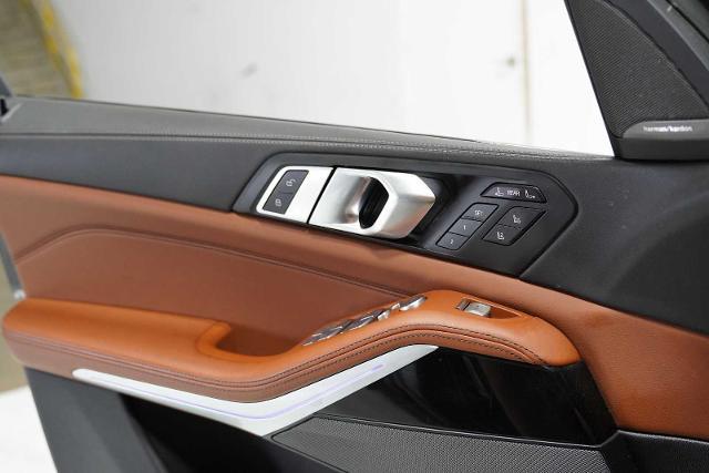 2024 BMW X7 M60i Vehicle Photo in GRAPEVINE, TX 76051