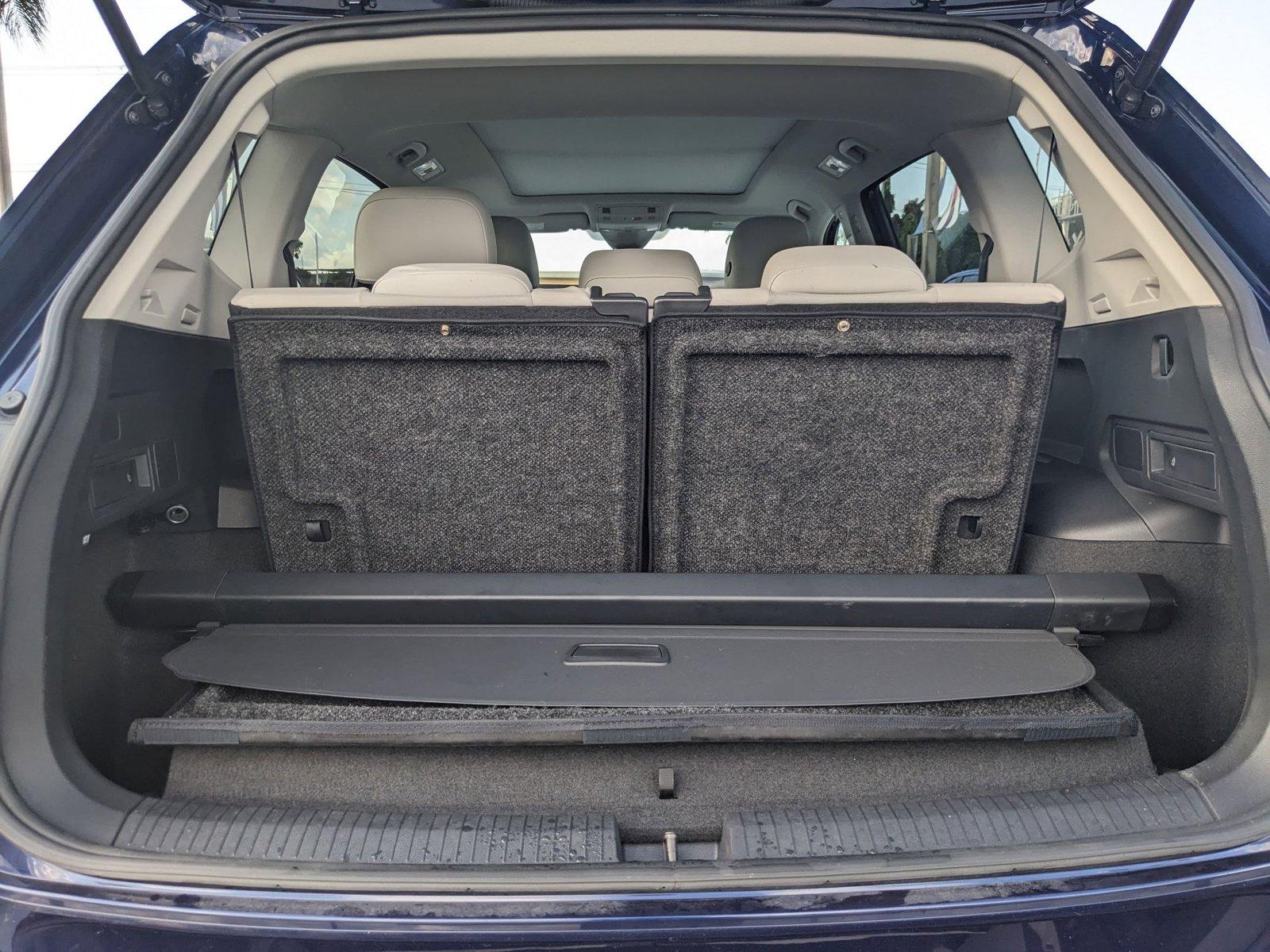2023 Volkswagen Tiguan Vehicle Photo in MIAMI, FL 33172-3015