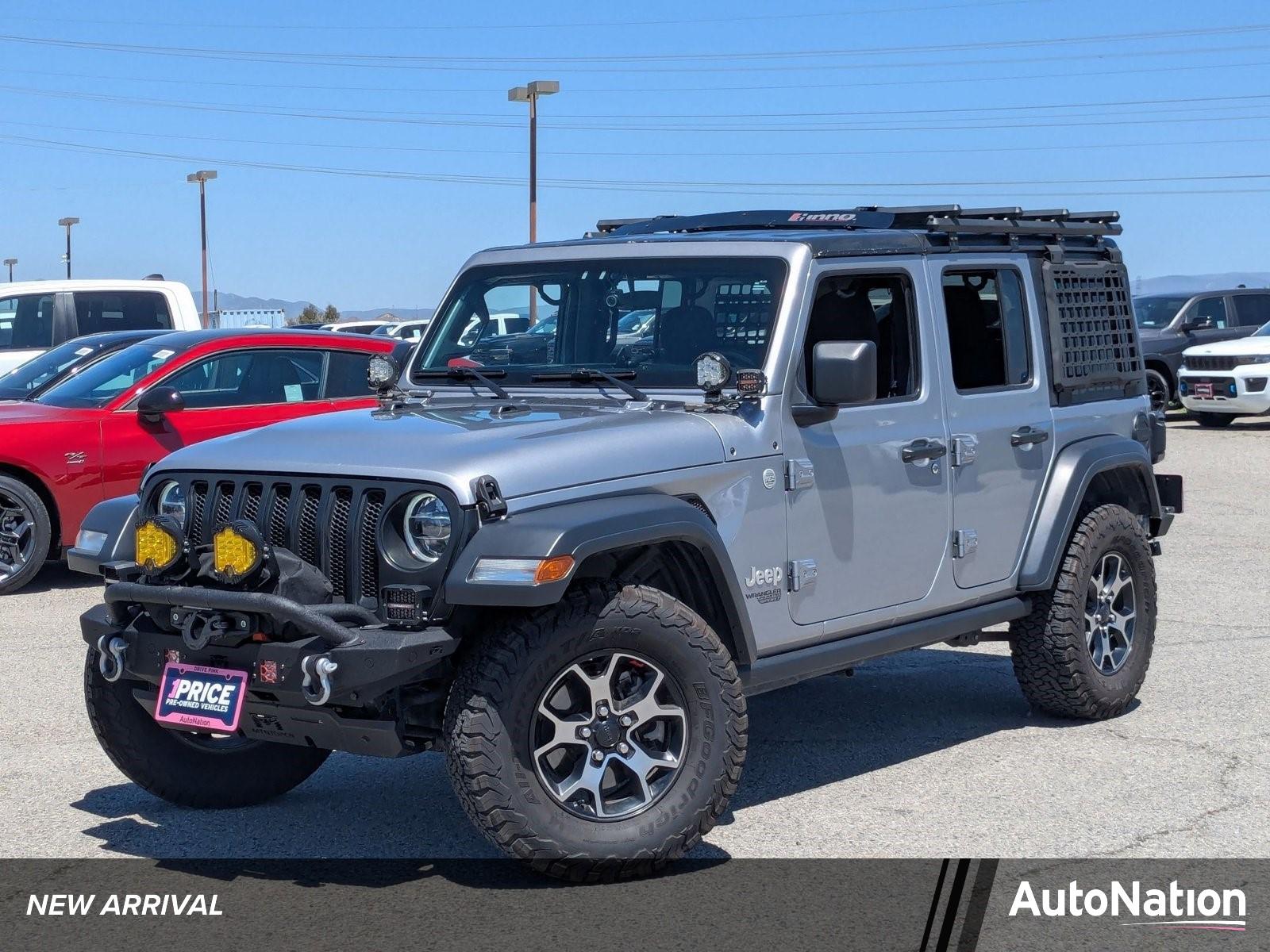 2020 Jeep Wrangler Unlimited Vehicle Photo in Valencia, CA 91355