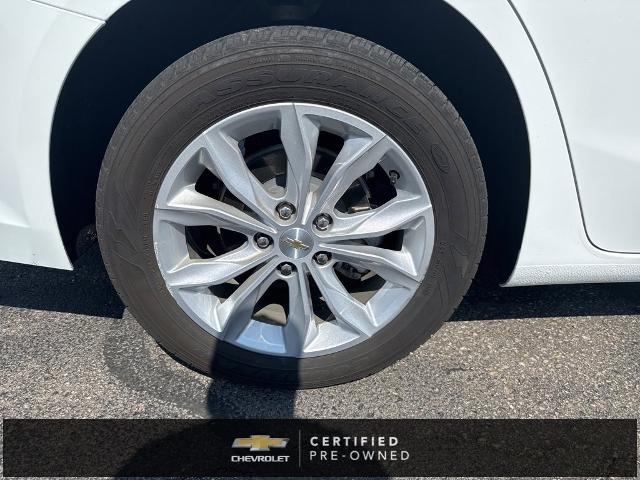 2025 Chevrolet Malibu Vehicle Photo in MANHATTAN, KS 66502-5036