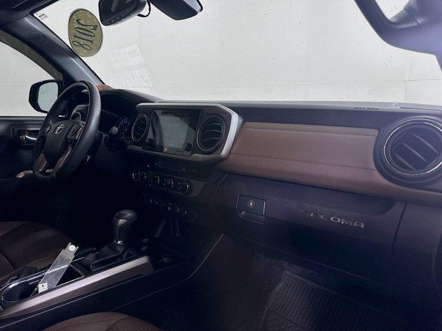 2018 Toyota Tacoma Vehicle Photo in Flemington, NJ 08822