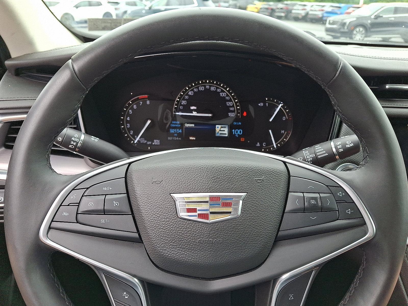 2017 Cadillac XT5 Vehicle Photo in BETHLEHEM, PA 18017-9401