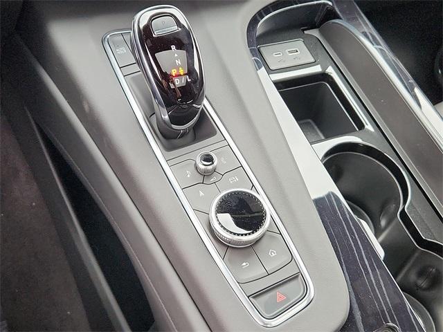 2024 Cadillac Escalade ESV Vehicle Photo in ALLENTOWN, PA 18103-7399