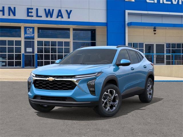 2025 Chevrolet Trax Vehicle Photo in ENGLEWOOD, CO 80113-6708
