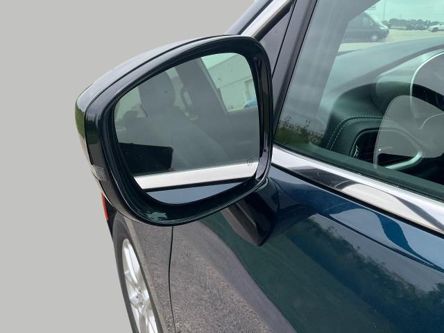 2025 Chrysler Pacifica Vehicle Photo in Kaukauna, WI 54130