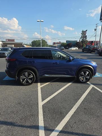 2021 Nissan Rogue Vehicle Photo in HARRISBURG, PA 17111-1033