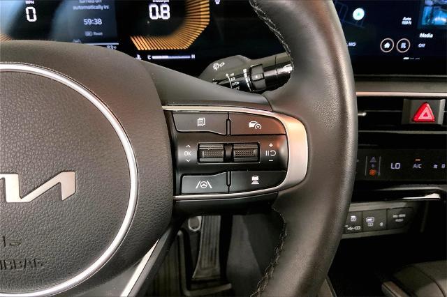 2025 Kia K5 Vehicle Photo in Lees Summit, MO 64086