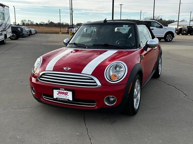 Used 2010 MINI Cooper Base with VIN WMWMR3C52ATZ19544 for sale in Lennox, SD