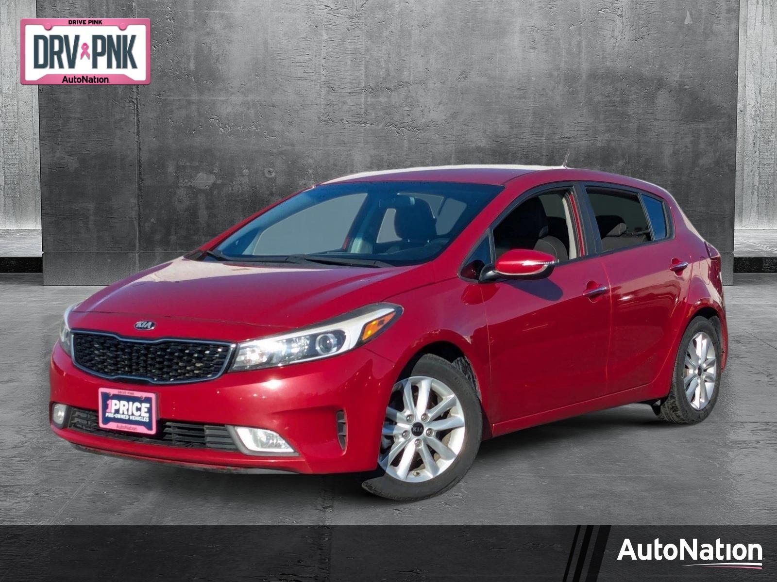 2017 Kia Forte5 Vehicle Photo in VALENCIA, CA 91355-1705