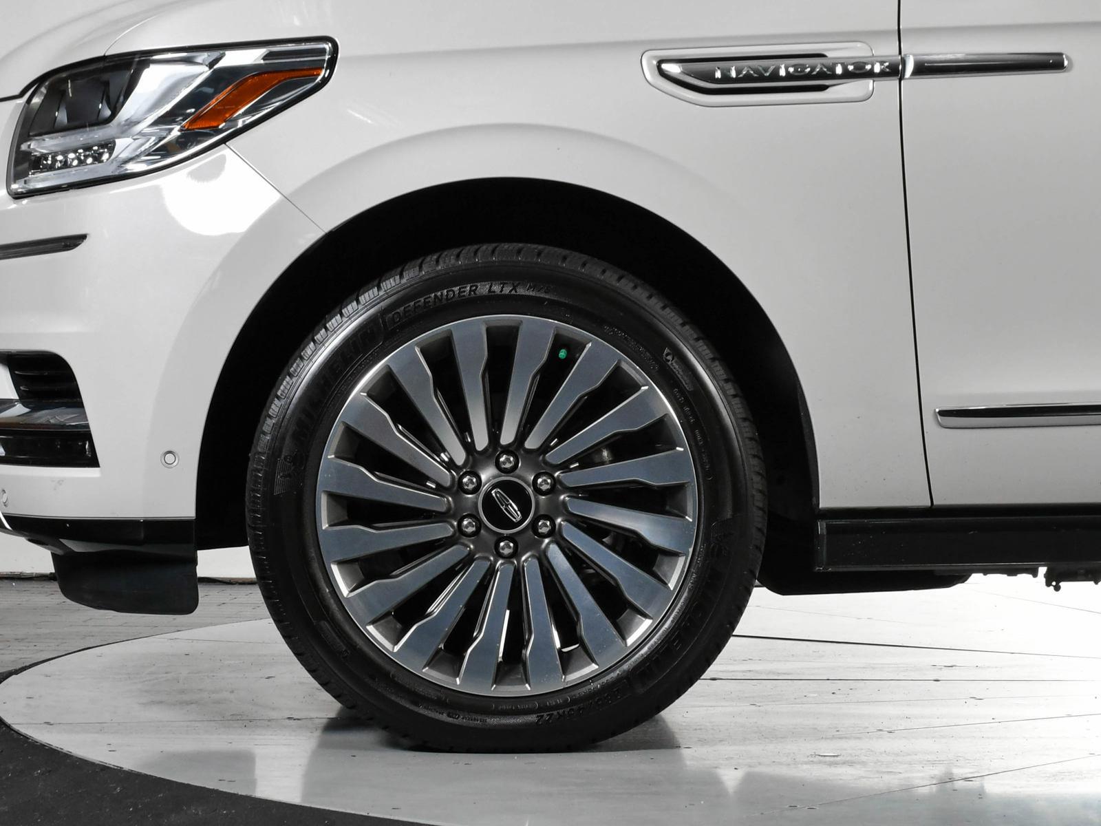 2019 Lincoln Navigator Vehicle Photo in DALLAS, TX 75235