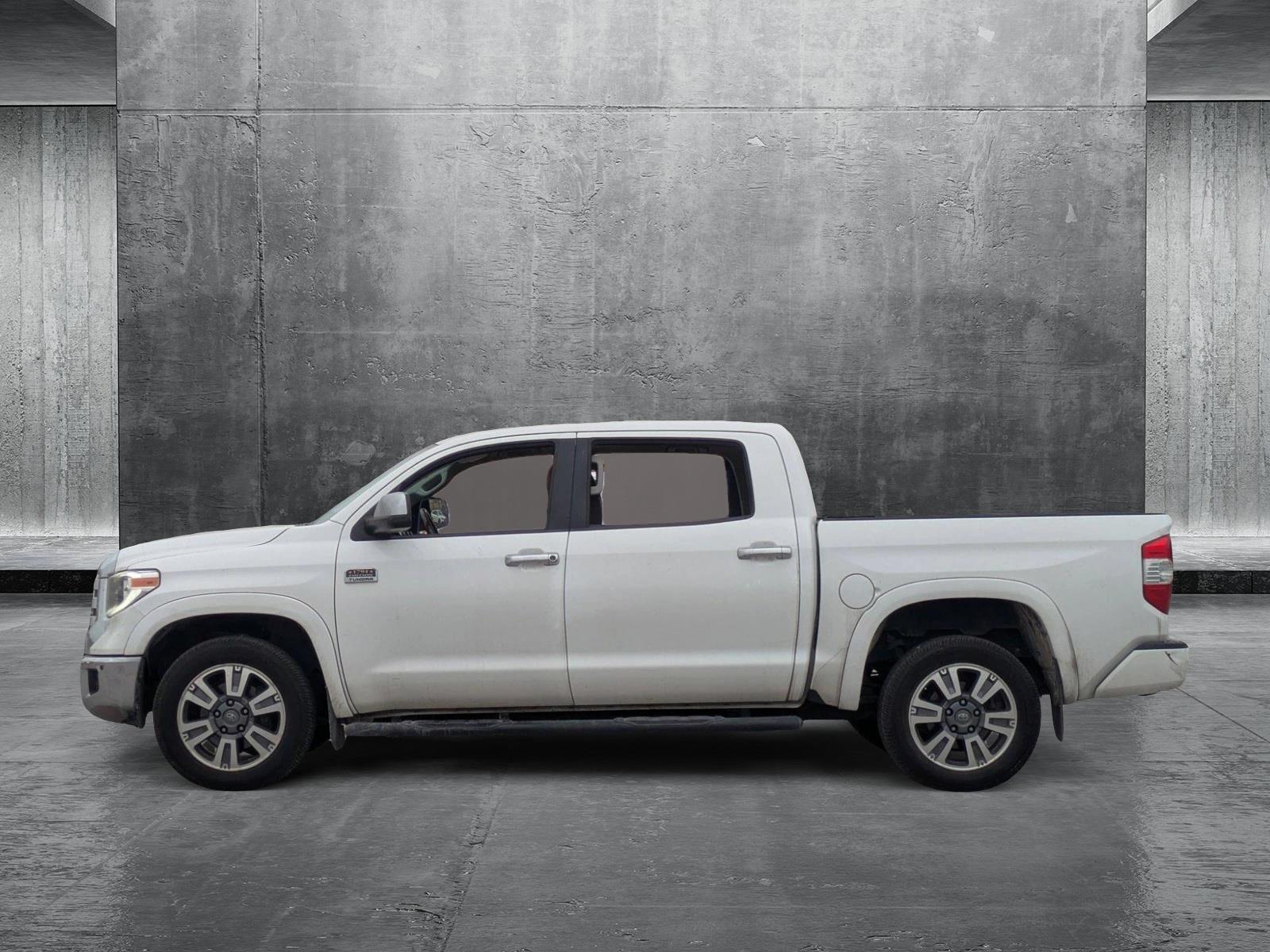 2019 Toyota Tundra 2WD Vehicle Photo in Corpus Christi, TX 78415