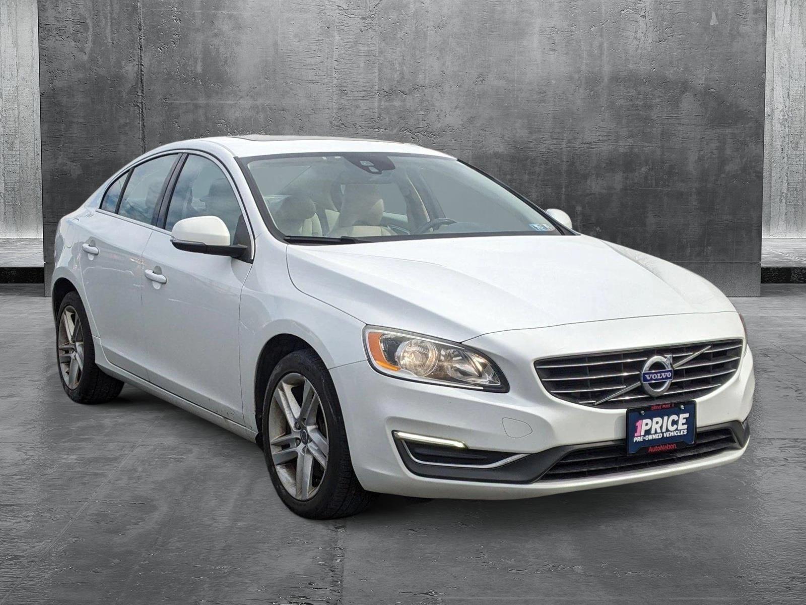 2015 Volvo S60 Vehicle Photo in Cockeysville, MD 21030