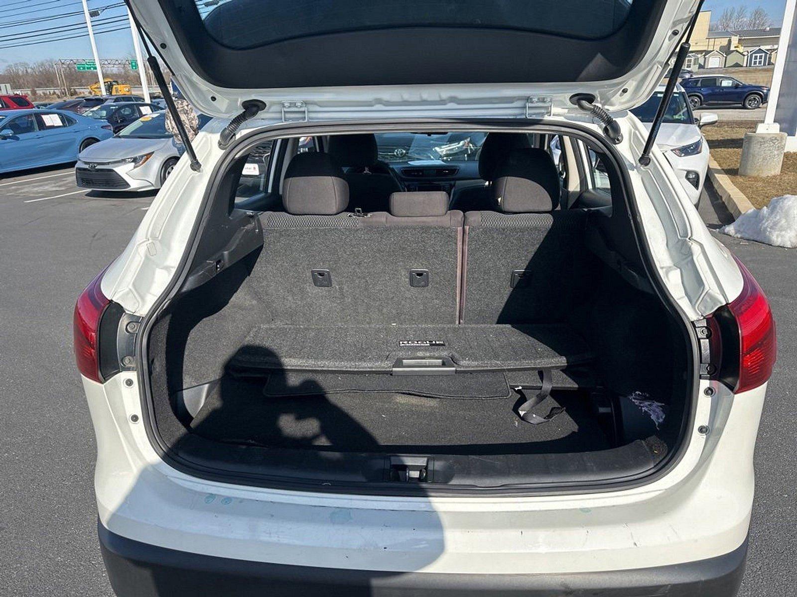 2019 Nissan Rogue Sport Vehicle Photo in Harrisburg, PA 17111