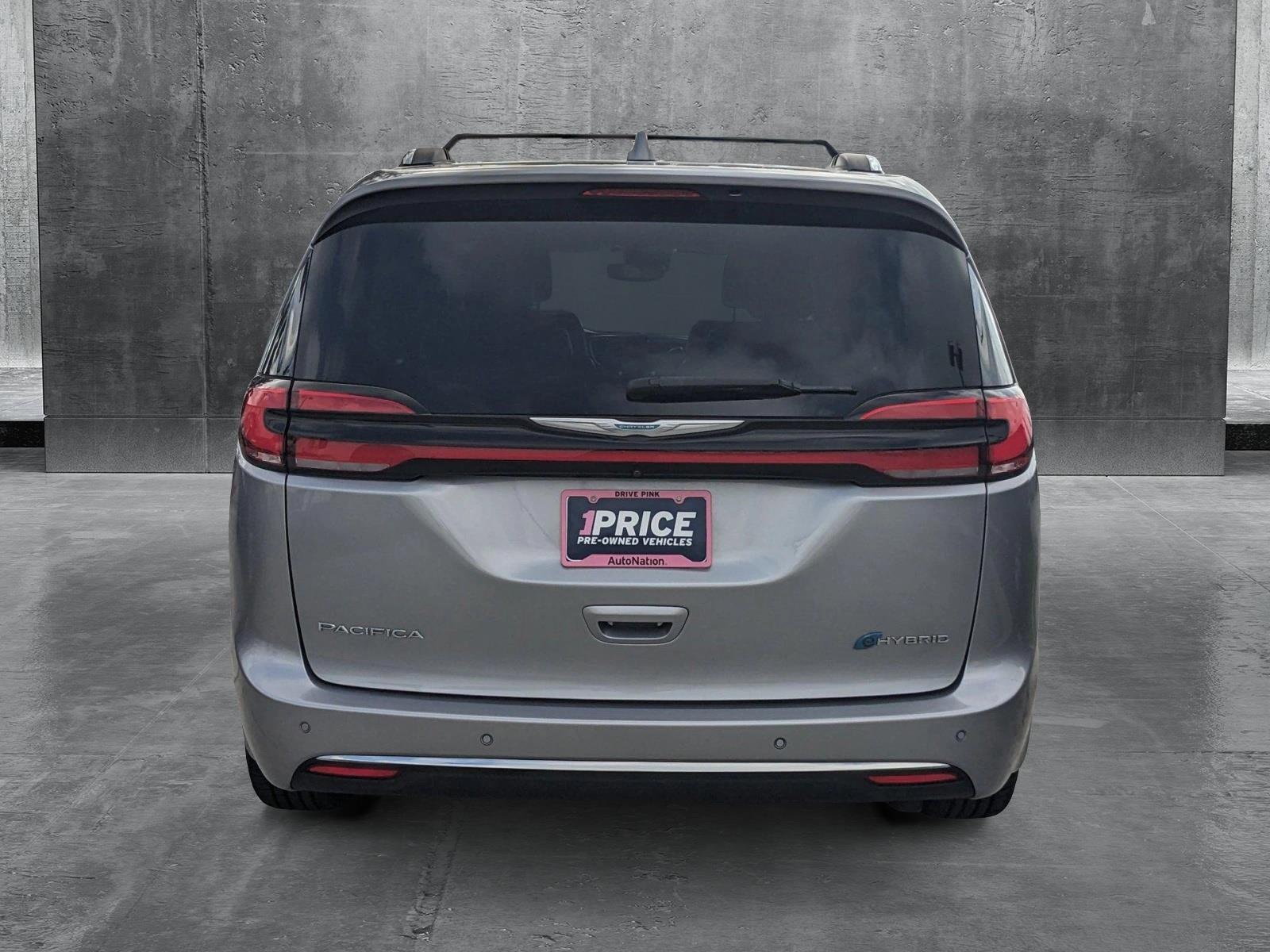 2021 Chrysler Pacifica Vehicle Photo in MIAMI, FL 33172-3015