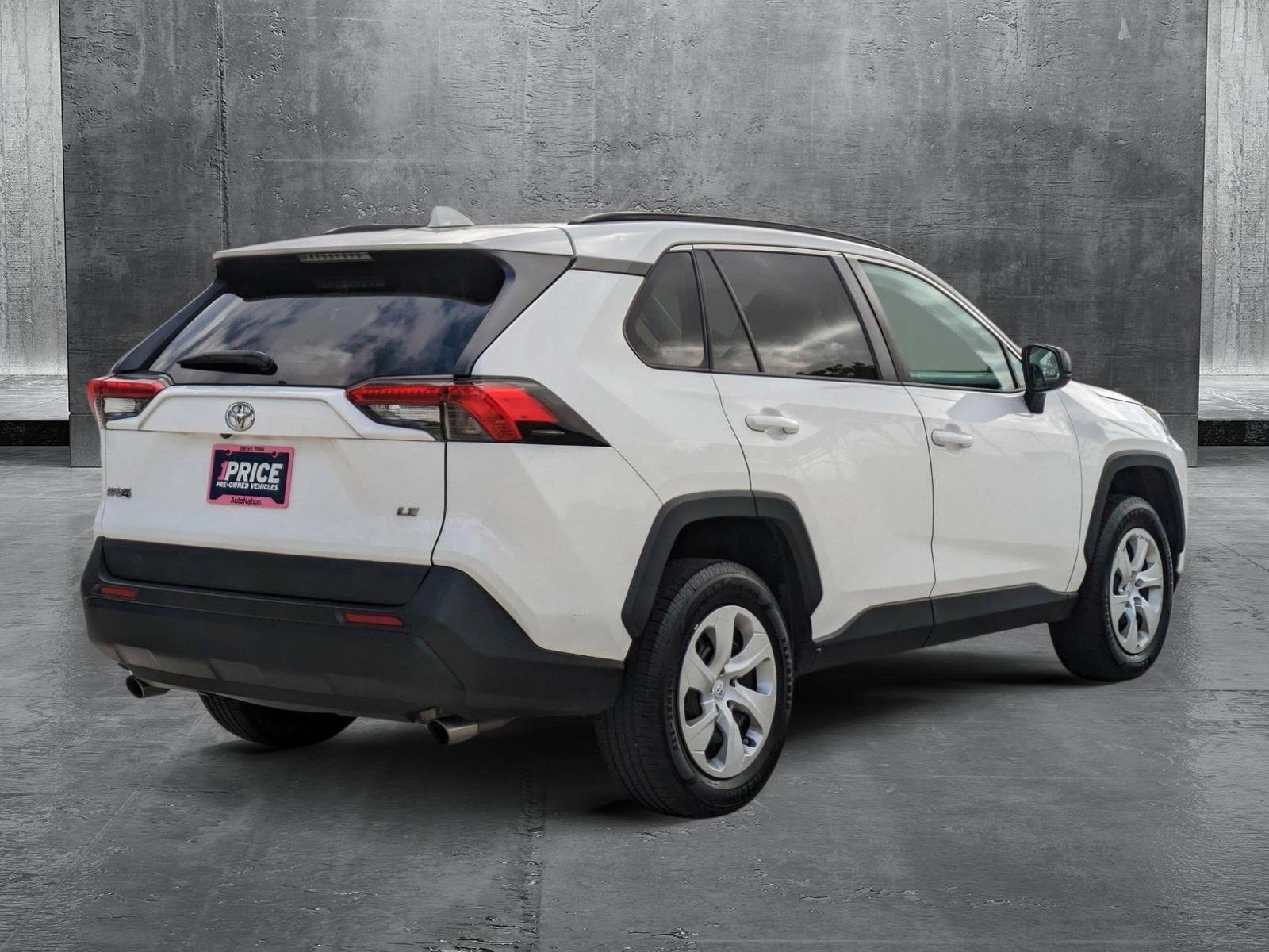 2019 Toyota RAV4 Vehicle Photo in Davie, FL 33331