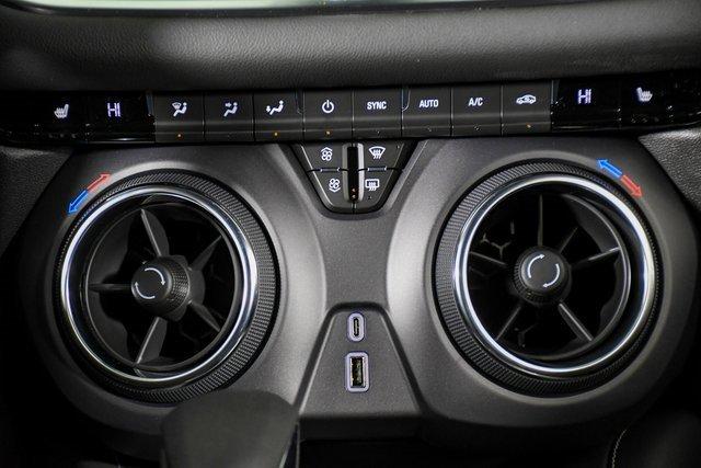 2025 Chevrolet Blazer Vehicle Photo in PUYALLUP, WA 98371-4149