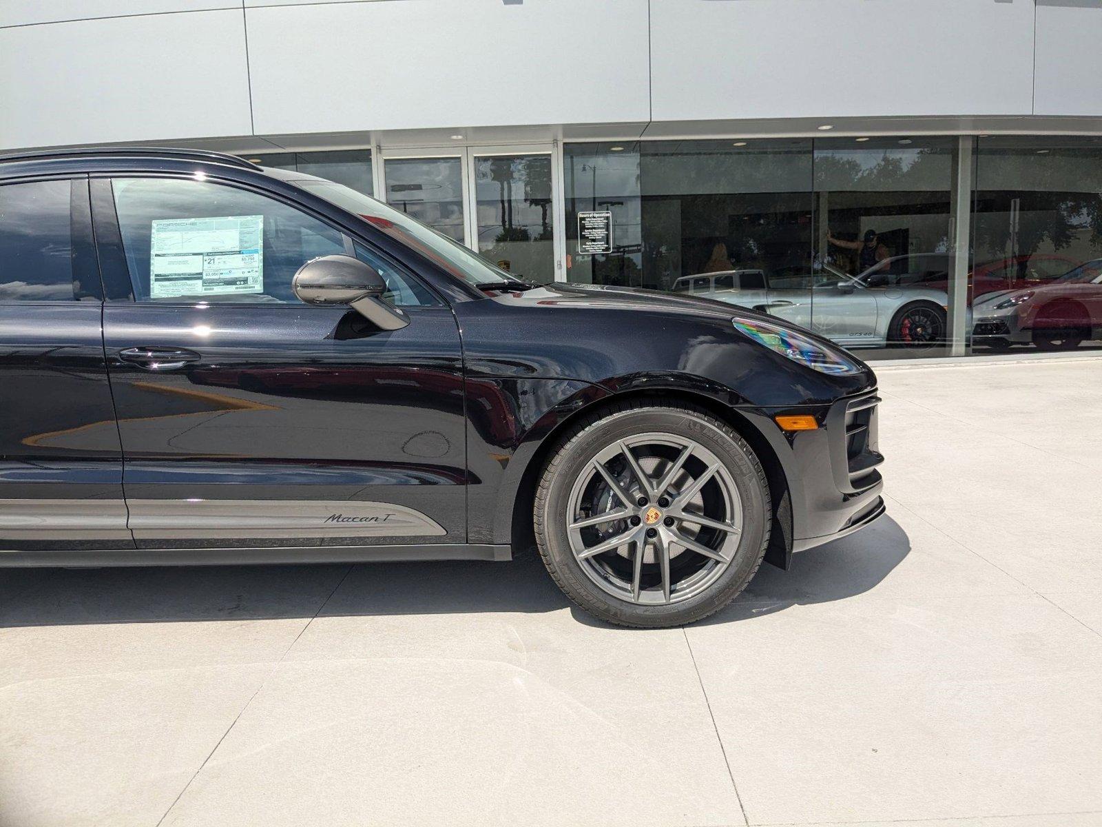 2025 Porsche Macan Vehicle Photo in Maitland, FL 32751