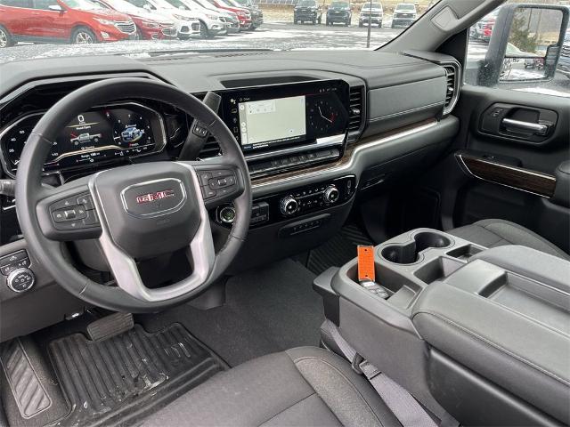 2024 GMC Sierra 3500 HD Vehicle Photo in TULLY, NY 13159-3159