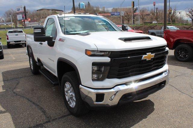 2025 Chevrolet Silverado 3500 HD Vehicle Photo in SAINT CLAIRSVILLE, OH 43950-8512