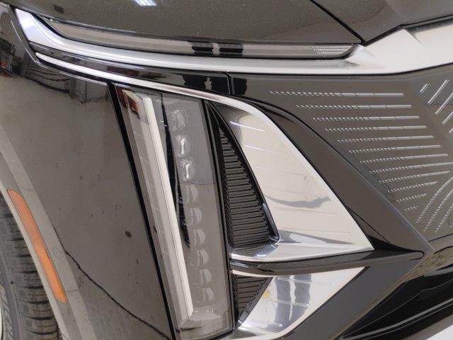 2025 Cadillac LYRIQ Vehicle Photo in PINEVILLE, NC 28134-8495