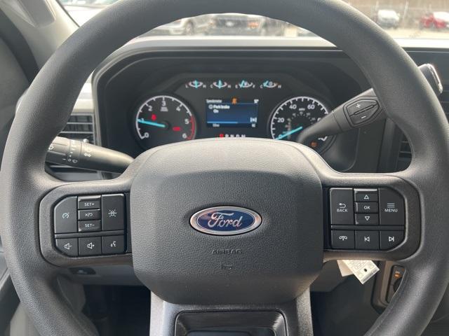 2025 Ford Super Duty F-350 DRW Vehicle Photo in Webster, MA 01570-1415