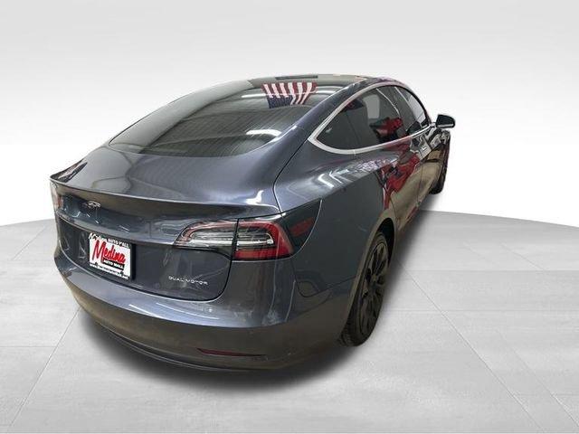 2019 Tesla Model 3 Vehicle Photo in MEDINA, OH 44256-9631